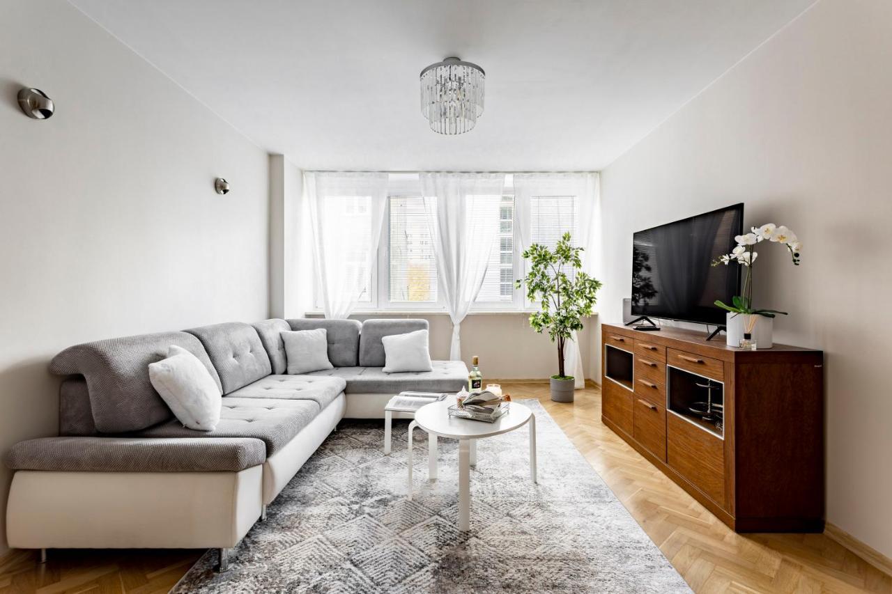 Hala Mirowska Apartments Varşova Dış mekan fotoğraf