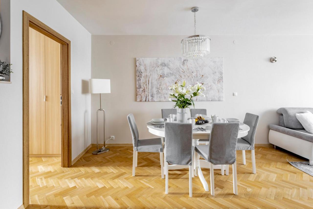 Hala Mirowska Apartments Varşova Dış mekan fotoğraf