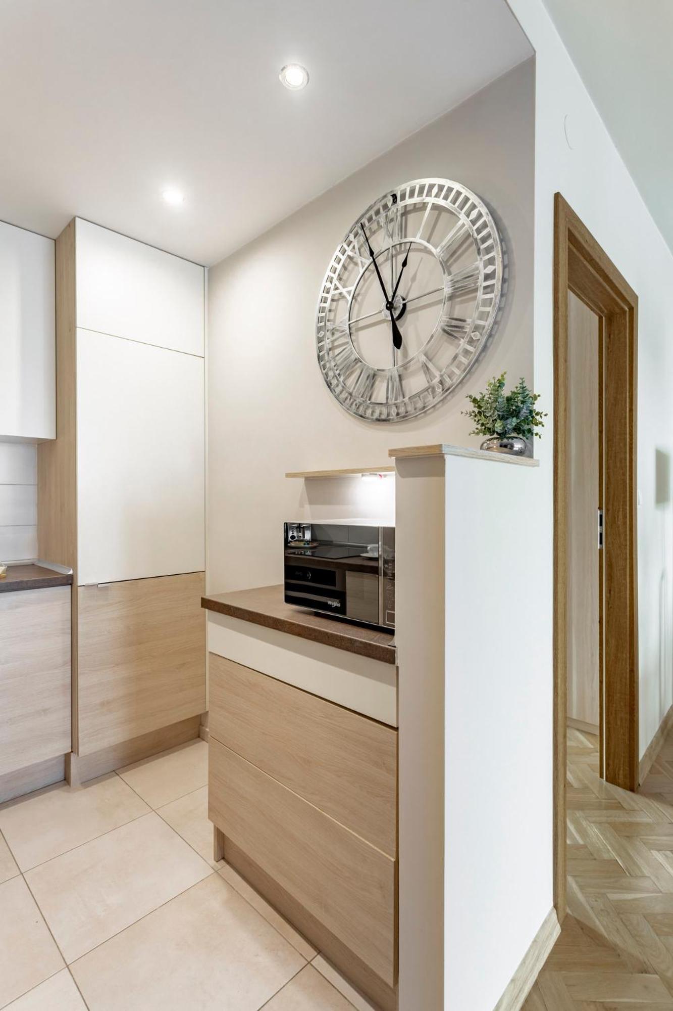 Hala Mirowska Apartments Varşova Oda fotoğraf