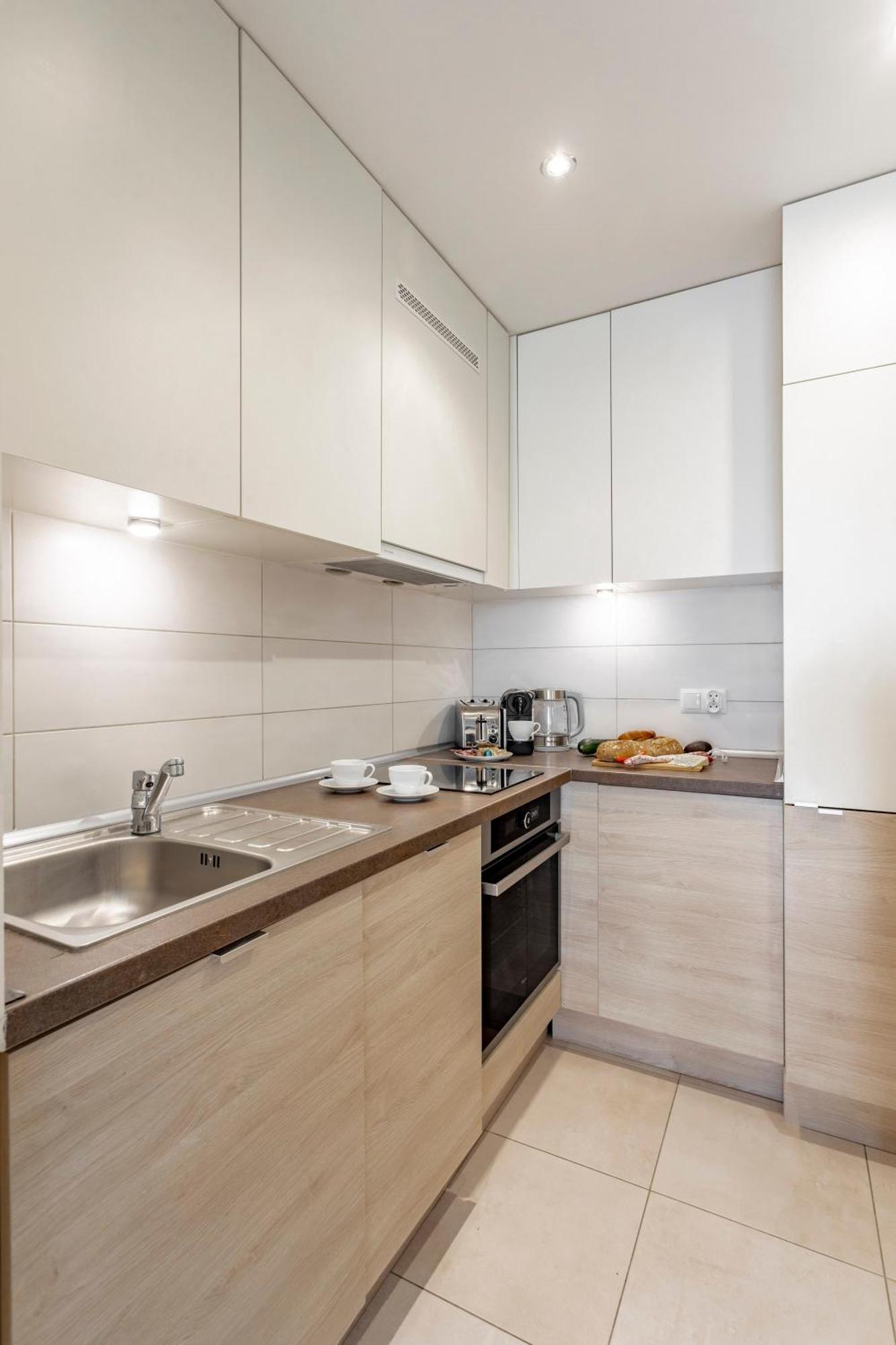 Hala Mirowska Apartments Varşova Oda fotoğraf